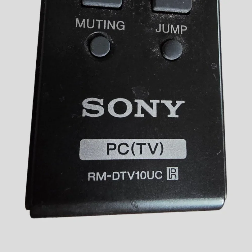 SONY Remote Control For LCD LED TV PC  -  RM-DTV107C - Picture 4 of 4